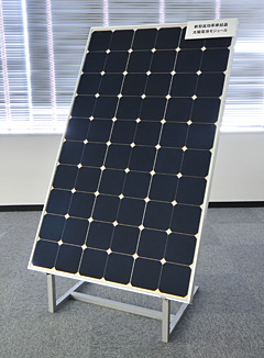 新型高効率単結晶太陽電池