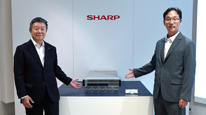 シャープ株式会社